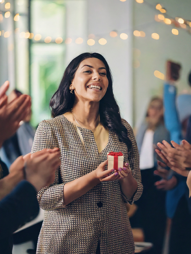 Strengthen Bonds. Celebrate Success Gift Bullion